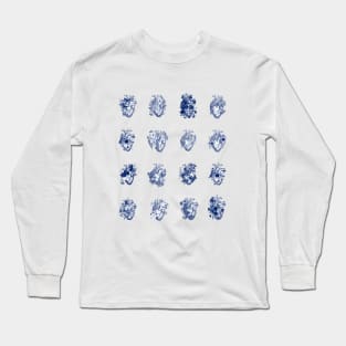 Floral human heart blue vintage art, heart flowers illustration art, anatomy illustrations Long Sleeve T-Shirt